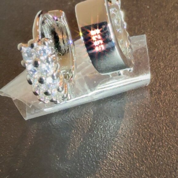Sterling Silver 925 Crystal Huggie Hoop Earrings Fashion Jewelry - Picture 4 of 4